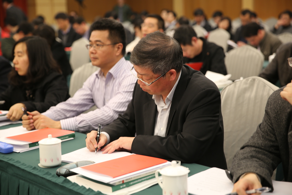 1650770080947352.jpg 校长.jpg