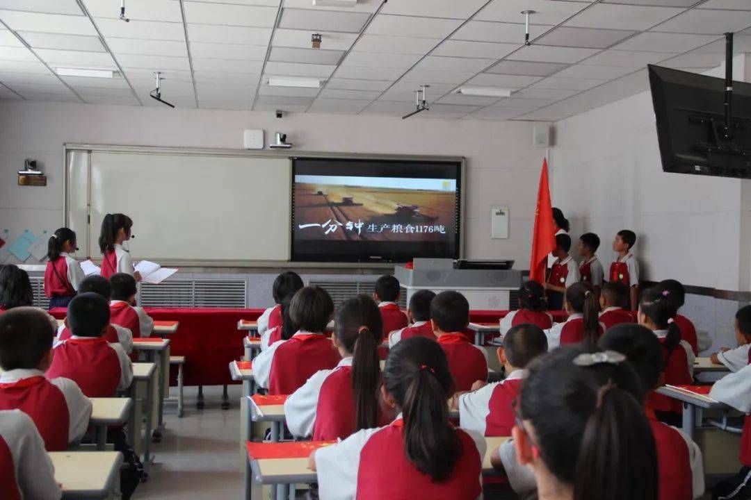 1666158213959428.jpg 移民6.jpg